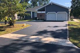 Best Asphalt Driveway Installation  in Ford Heights, IL